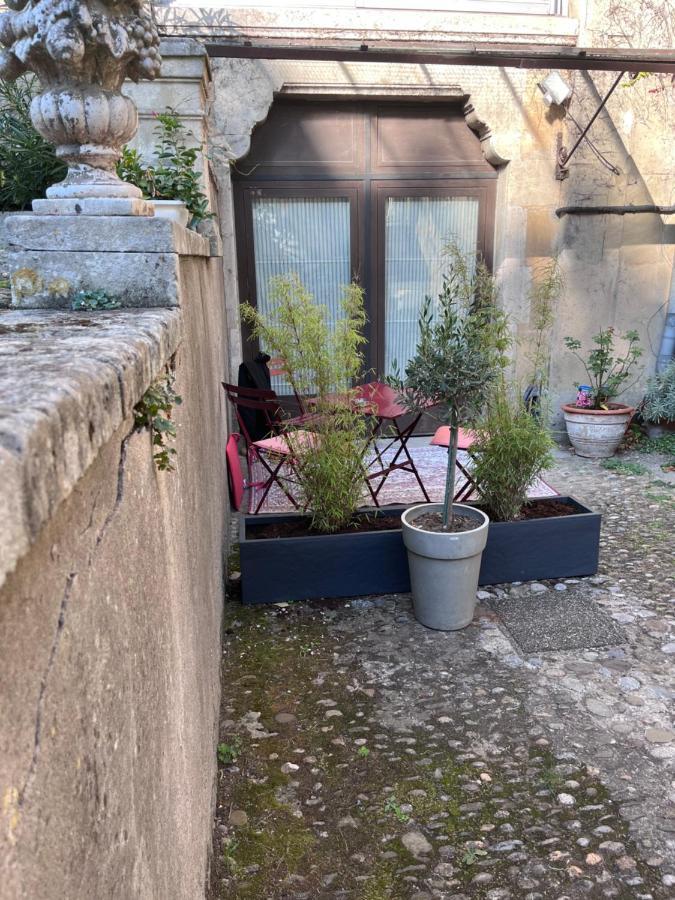 Salut Le Petit Gite Каркассон Экстерьер фото